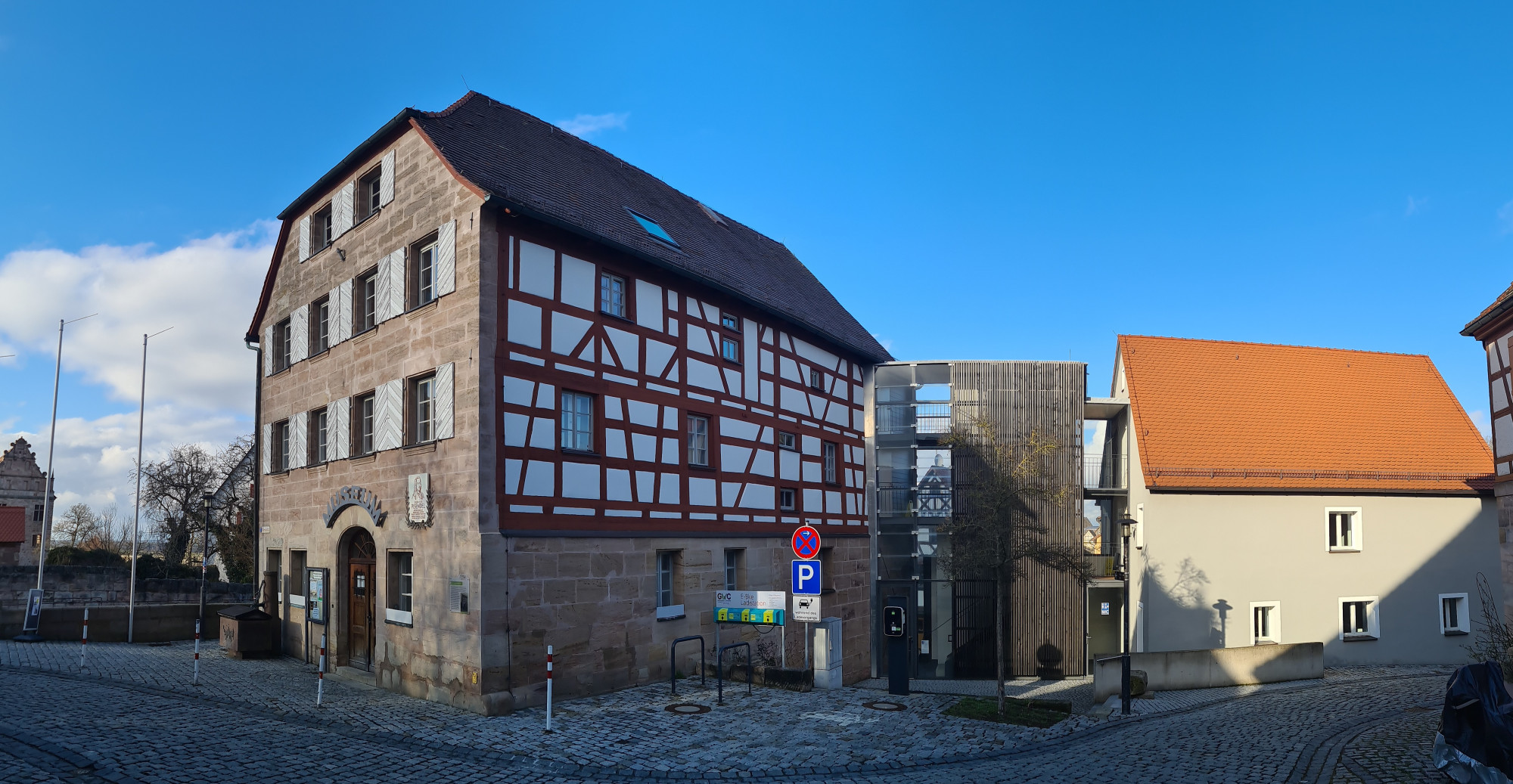 Museumsgebäude Glasbau Püttrich